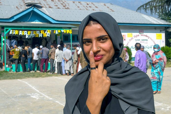 Campaign ends in Kashmir, voting tomorrow
