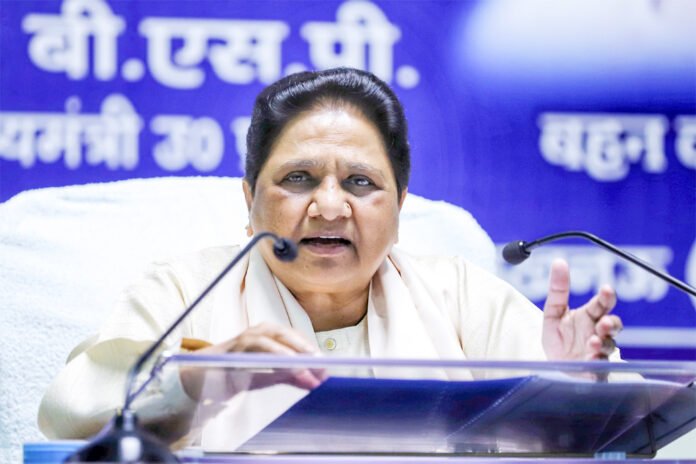 Congress ignores Dalits when good days come: Mayawati
