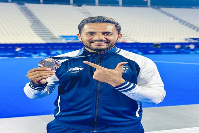 FIH Player of the Year to Harmanpreet Singh
