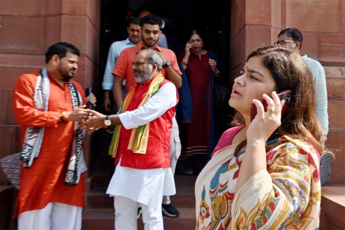 What indication has Poonam Mahajan given?
