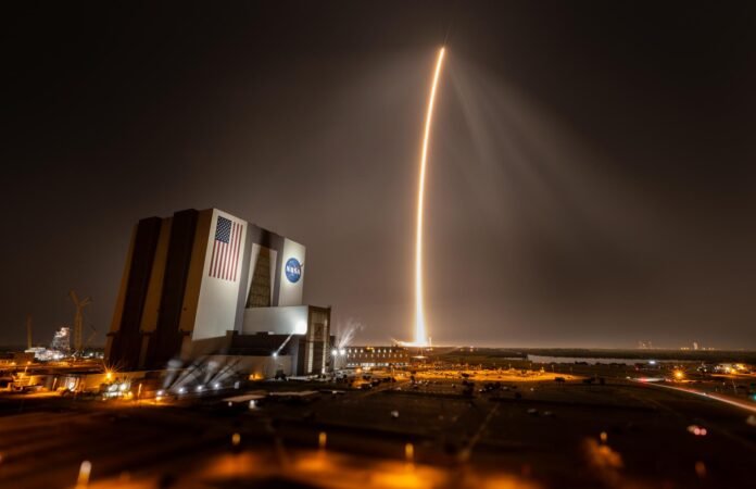 Liftoff! NASA Tech, Science En Route to Moon with Intuitive Machines - NASA
