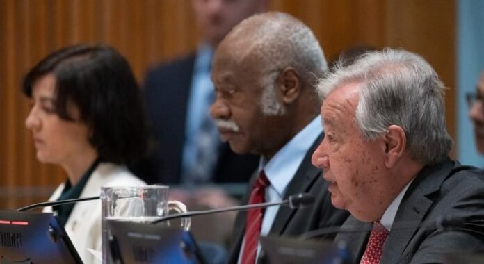The target of global development in danger due to a reduction of 4 trillion dollars

