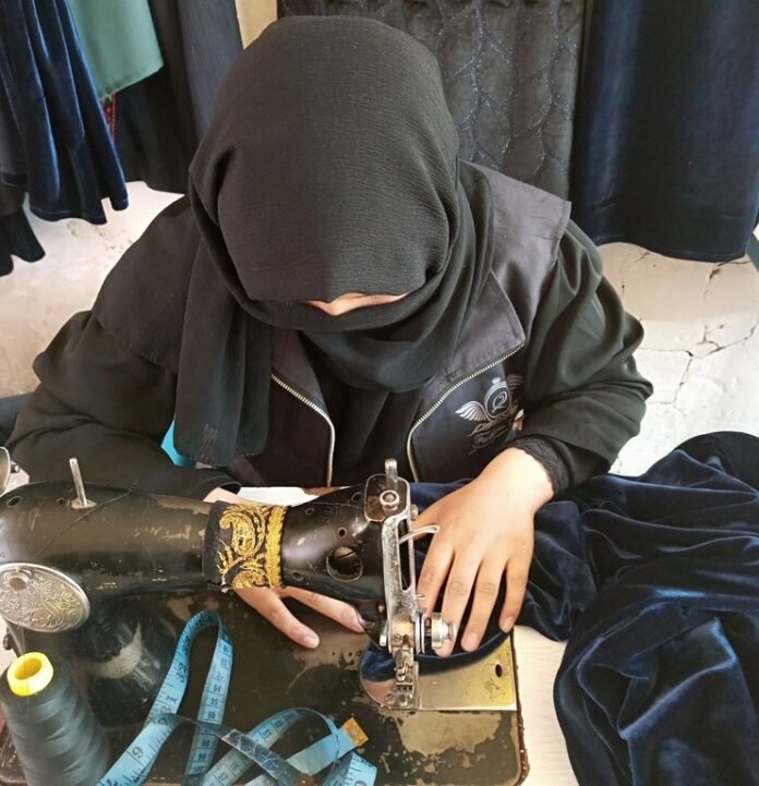 Afghanistan: Women are getting rid of drug addicts

